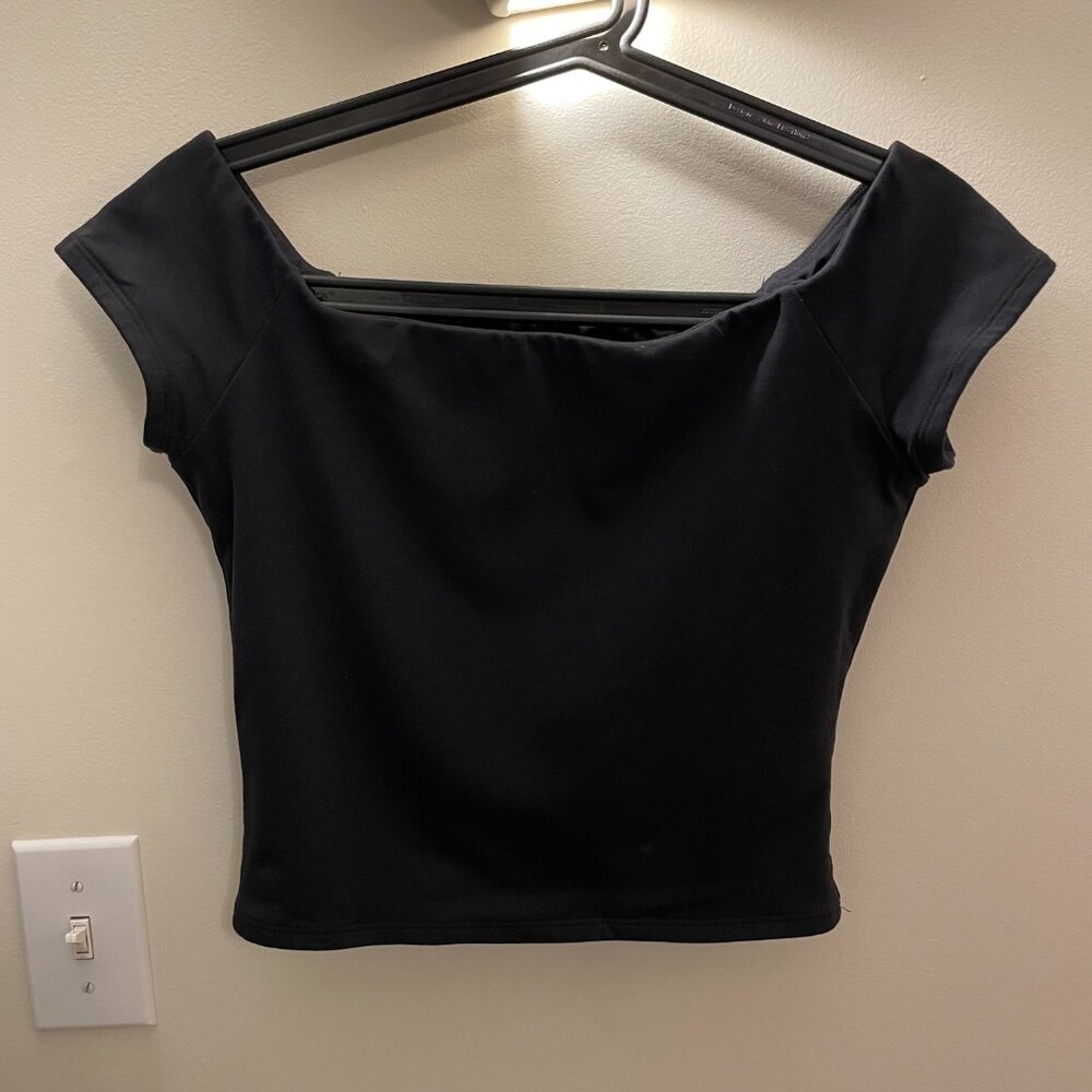 Off Shoulder Stretch Crop Top